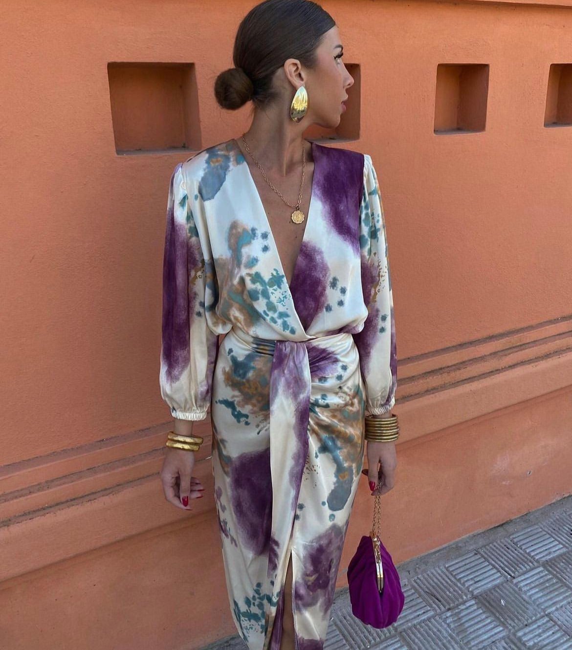 Valeria | Kleid mit Überkreuzschnitt und V-Ausschnitt