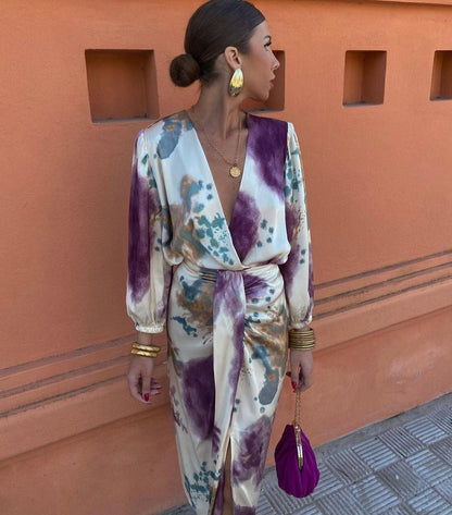 Valeria | Kleid mit Überkreuzschnitt und V-Ausschnitt