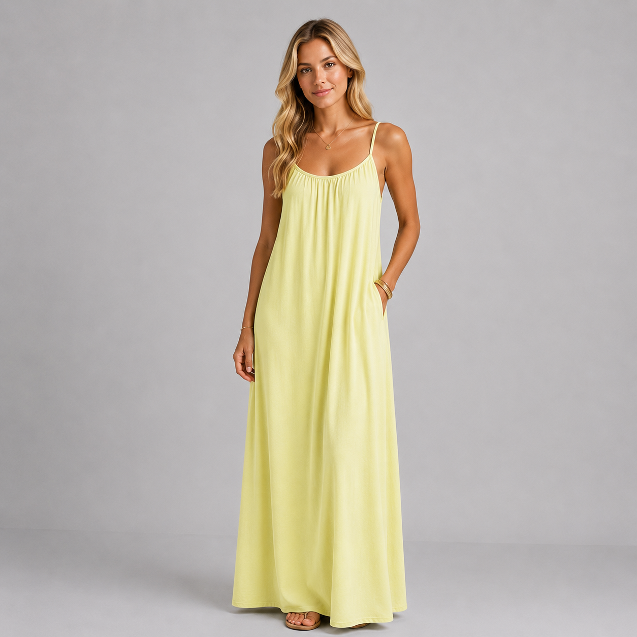 Maxikleid mit offenem Rücken
