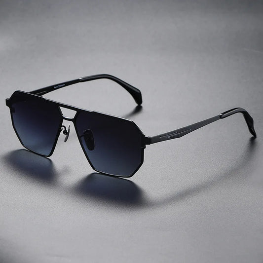 Konrad™ | Titan Präzisions-Sonnenbrille