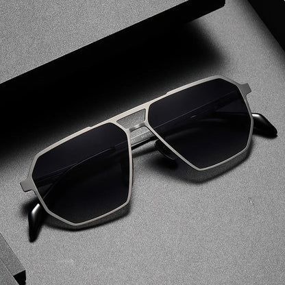 Konrad™ | Titan Präzisions-Sonnenbrille